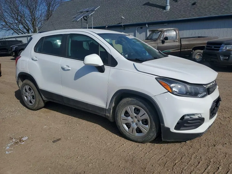 2017 CHEVROLET TRAX LS  