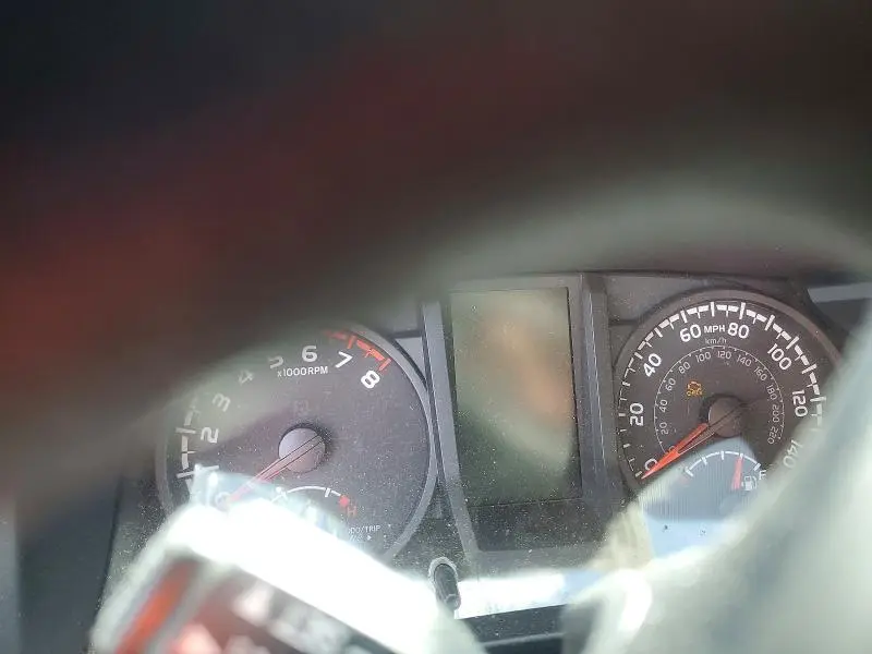 2022 TOYOTA TACOMA SR  