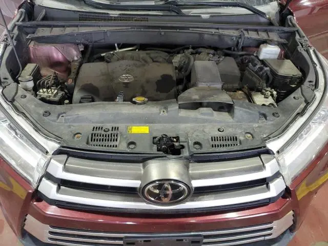 2017 TOYOTA HIGHLANDER LIMITED  