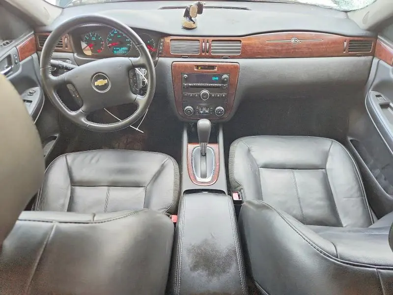 2011 CHEVROLET IMPALA LT  