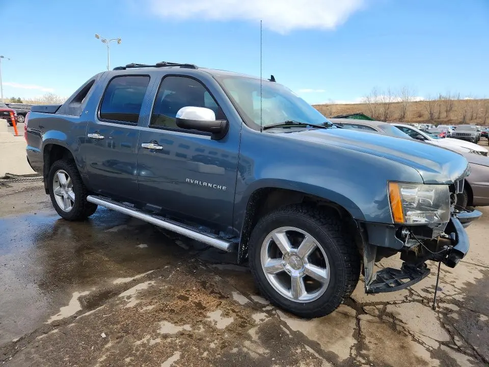 2012 CHEVROLET AVALANCHE LT  