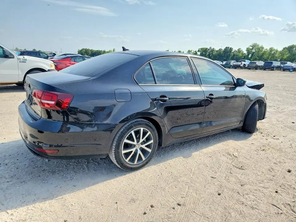 2016 VOLKSWAGEN JETTA SE  