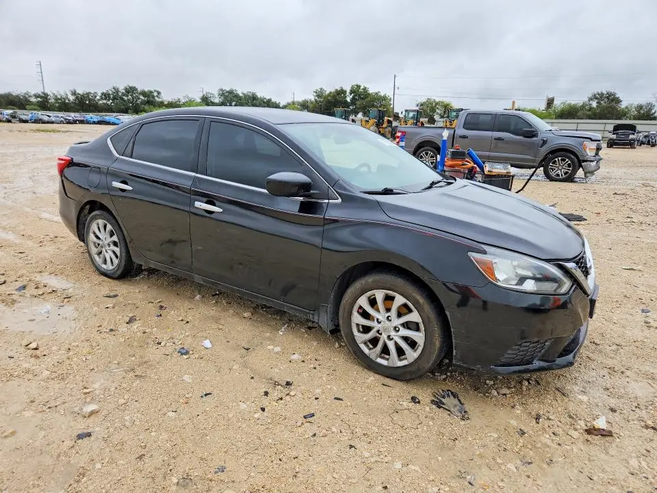 2018 NISSAN SENTRA SV  