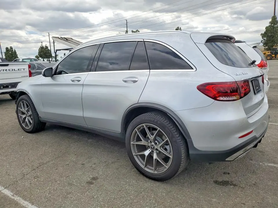 2020 MERCEDES-BENZ GLC 300  