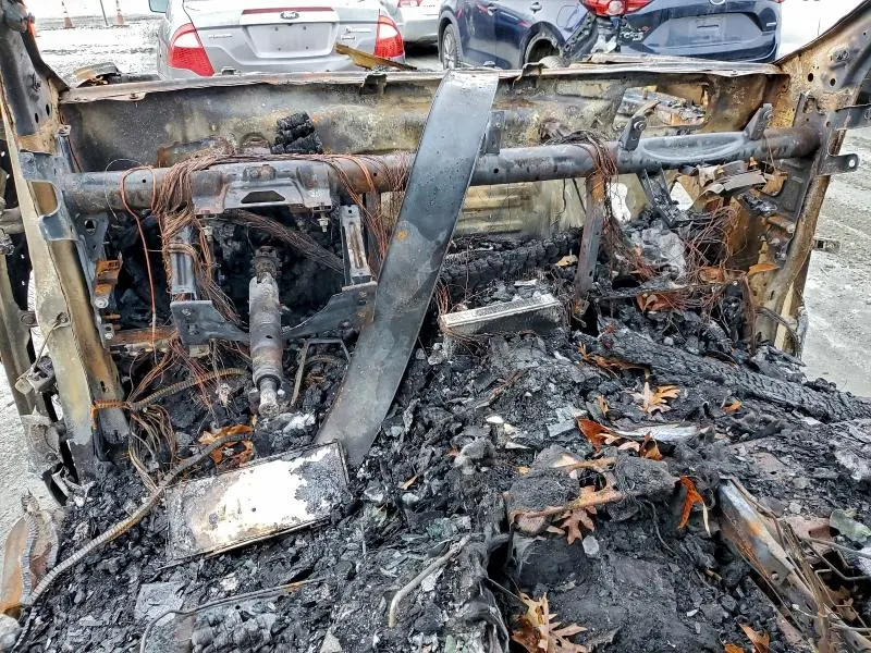 2024 GMC SIERRA K1500 SLT  