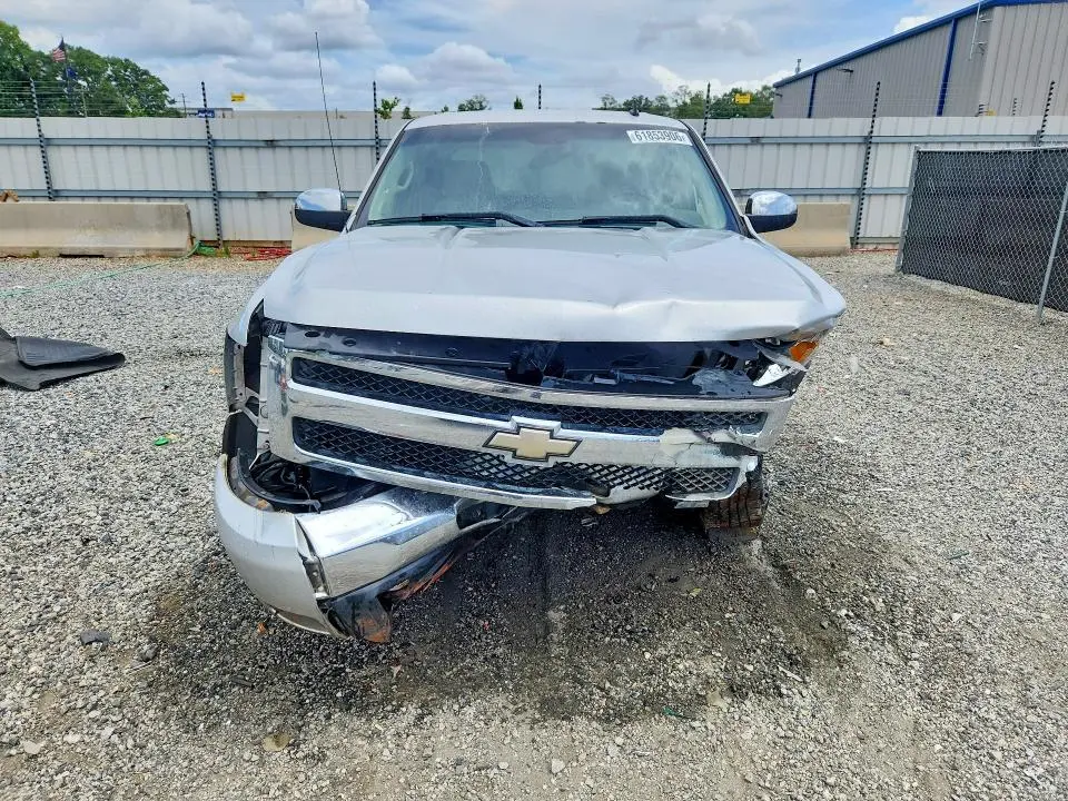 2011 CHEVROLET SILVERADO C1500 LT  