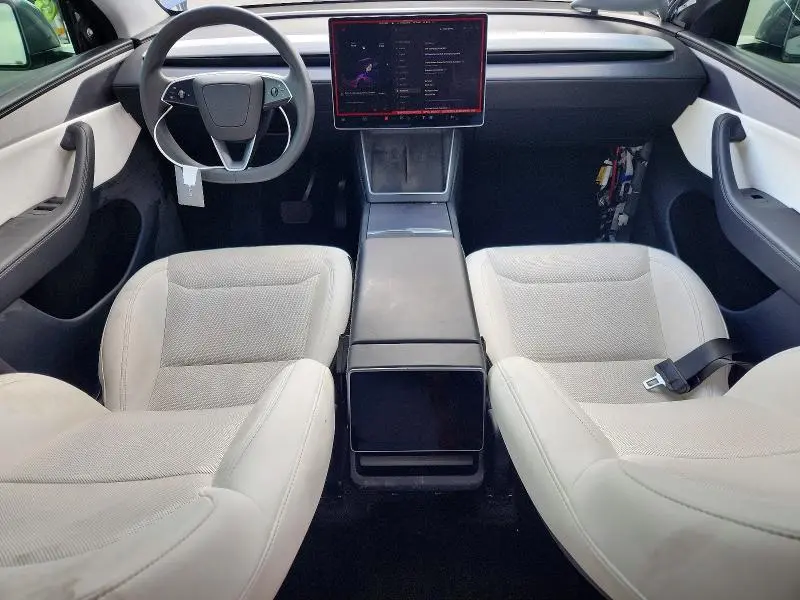 2026 TESLA MODEL Y   