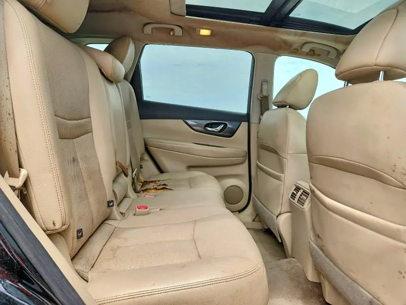 2015 NISSAN ROGUE SL  