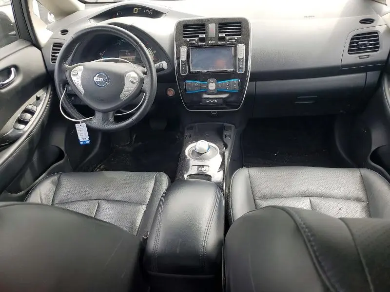 2015 NISSAN LEAF S  