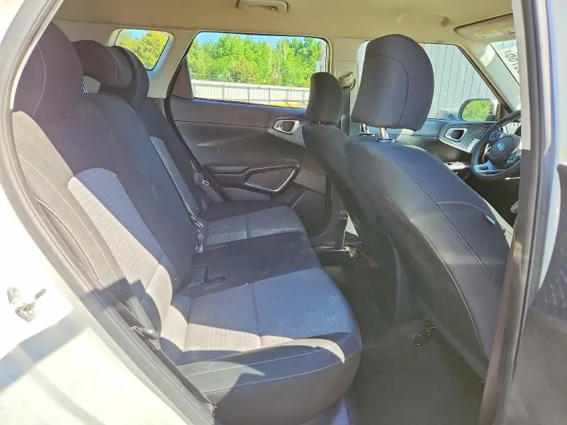 2020 KIA SOUL S  