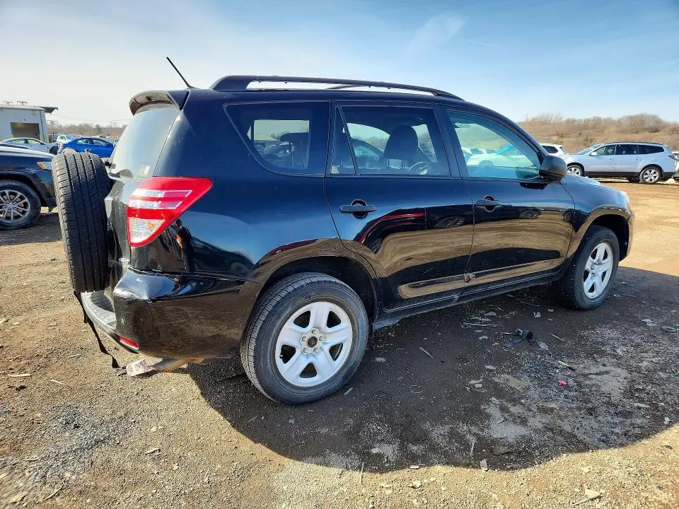 2011 TOYOTA RAV4 BASE  