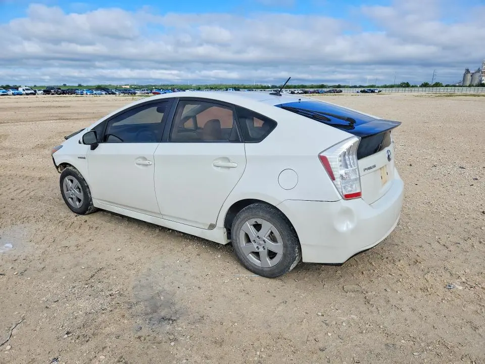 2010 TOYOTA PRIUS IV  