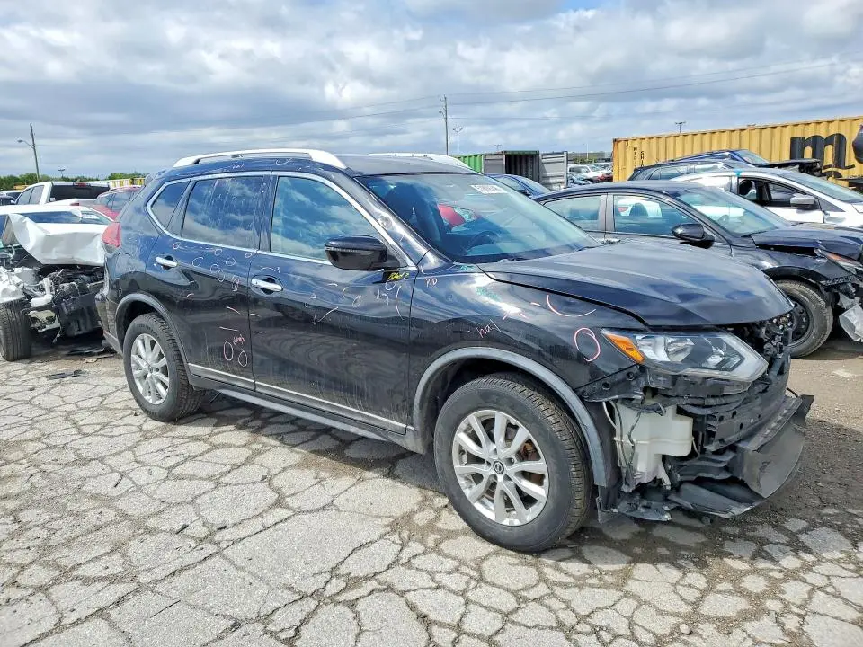 2018 NISSAN ROGUE SV  