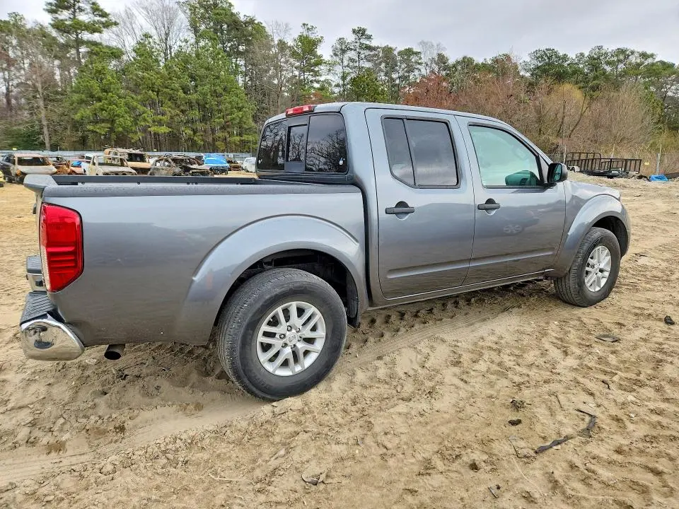 2016 NISSAN FRONTIER S  