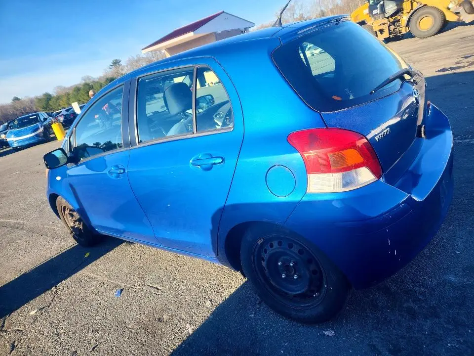 2010 TOYOTA YARIS BASE  