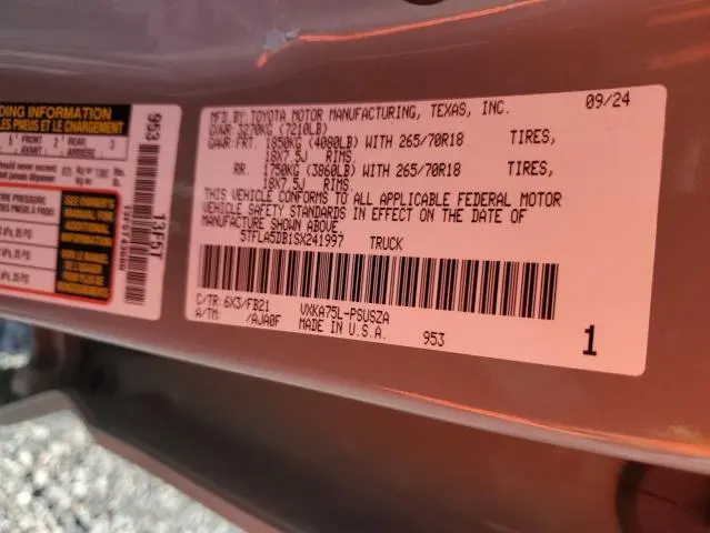 2025 TOYOTA TUNDRA SR5  