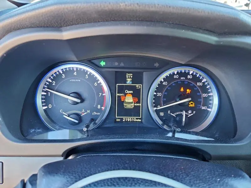 2016 TOYOTA HIGHLANDER LIMITED  