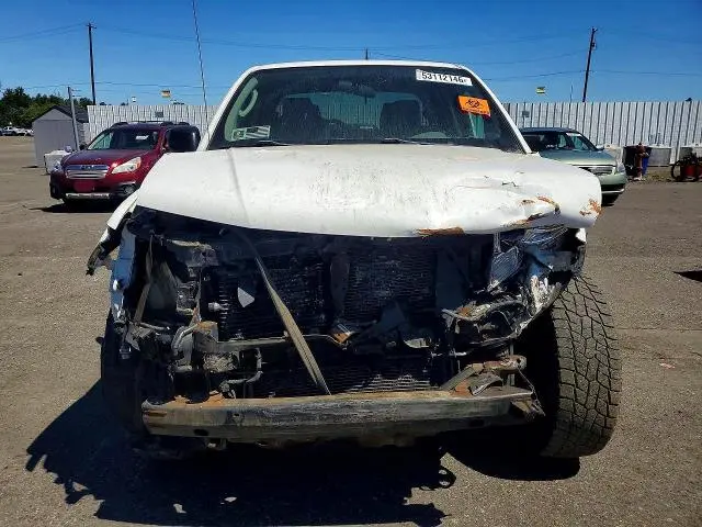 2011 NISSAN FRONTIER S  