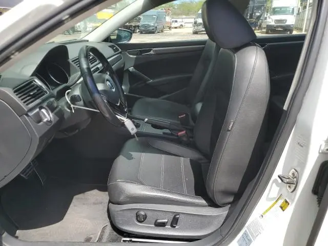 2017 VOLKSWAGEN PASSAT R-LINE  