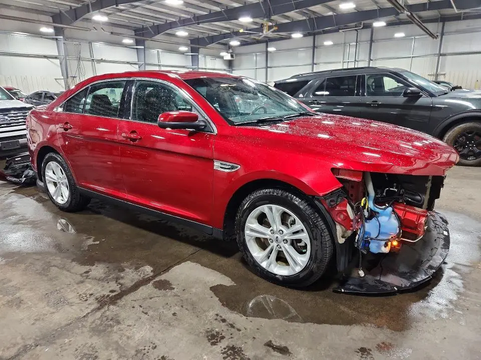 2015 FORD TAURUS SEL  