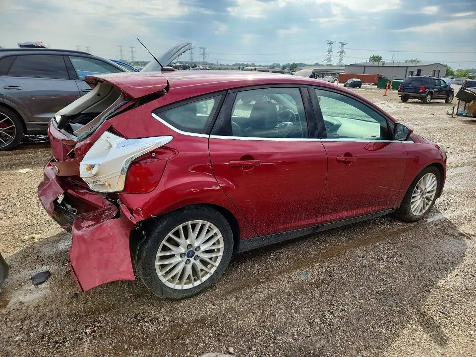 2014 FORD FOCUS TITANIUM  