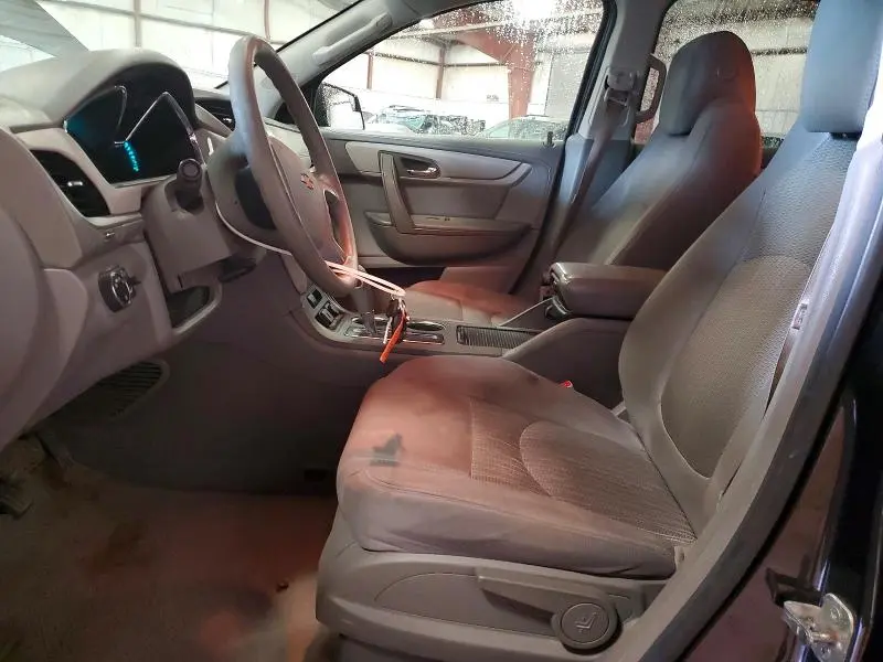 2015 CHEVROLET TRAVERSE LS  