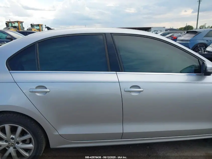 2014 VOLKSWAGEN JETTA 1.8T SE