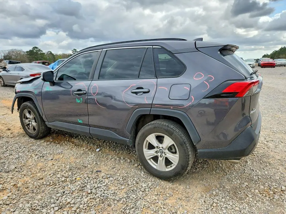 2019 TOYOTA RAV4   