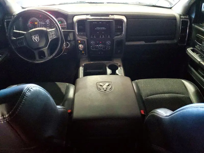 2018 RAM 1500 SPORT  