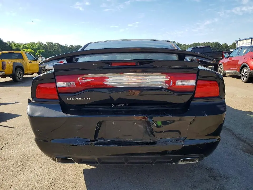 2014 DODGE CHARGER SE  