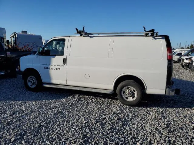 2016 GMC SAVANA G2500  