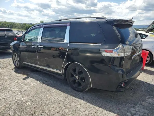 2013 TOYOTA SIENNA SPORT  