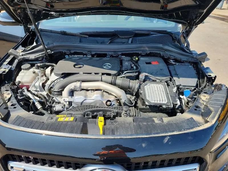 2026 MERCEDES-BENZ GLA 250 4MATIC  