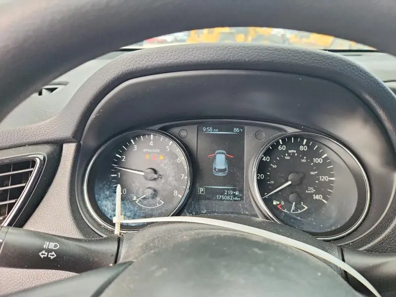 2017 NISSAN ROGUE S  