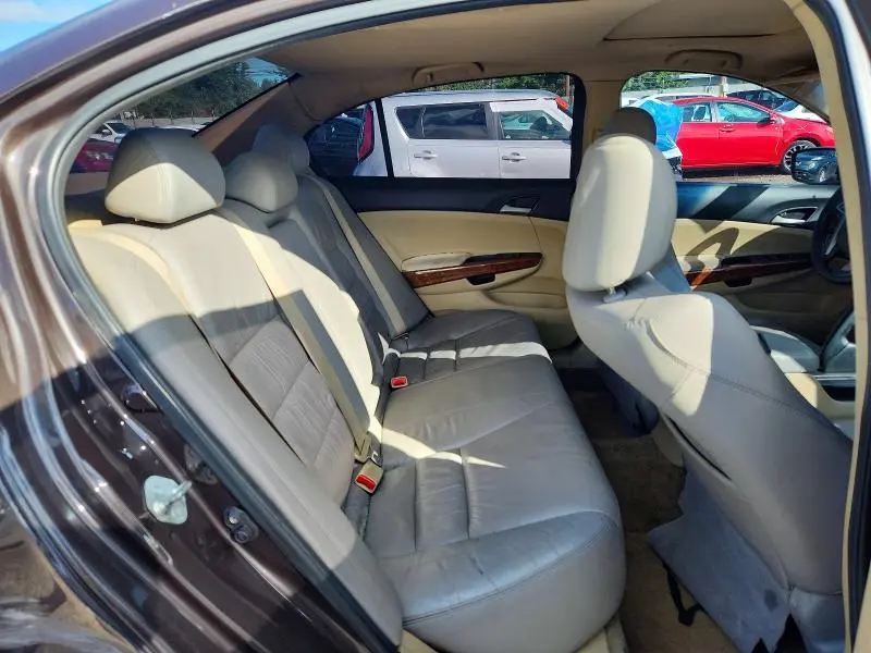 2011 HONDA ACCORD EX  