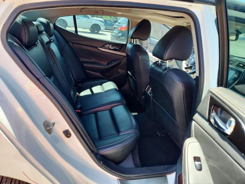 2017 NISSAN MAXIMA 3.5 SL  