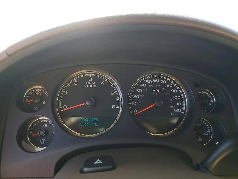 2011 CHEVROLET SILVERADO C1500 LTZ  