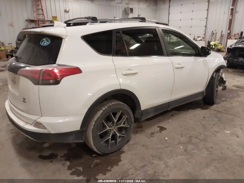 2017 TOYOTA RAV4 SE