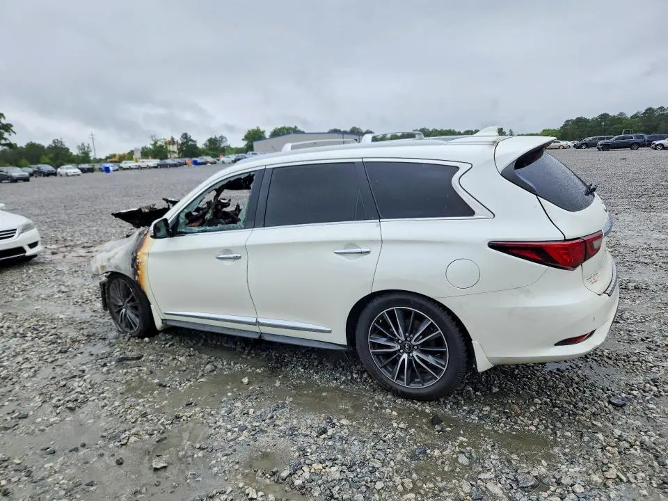 2019 INFINITI QX60 LUXE  