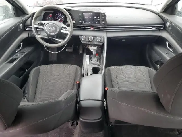 2021 HYUNDAI ELANTRA SE  