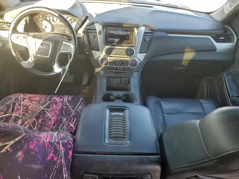 2017 GMC YUKON XL K1500 SLT  