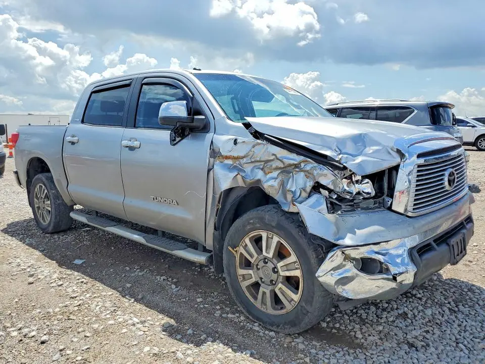2012 TOYOTA TUNDRA CREWMAX LIMITED  