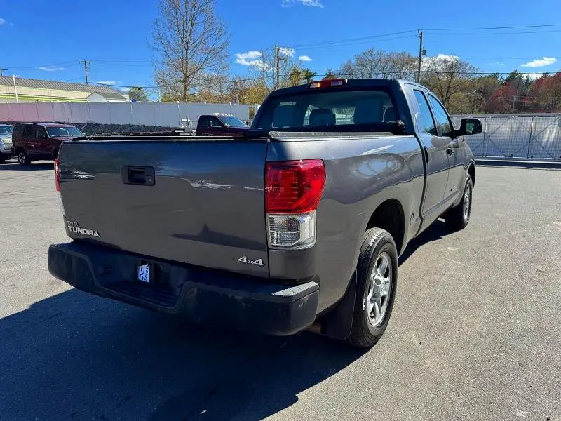 2013 TOYOTA TUNDRA DOUBLE CAB SR5  