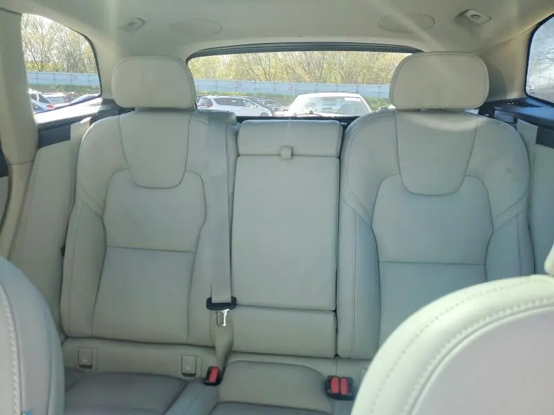 2025 VOLVO XC60 ULTRA  