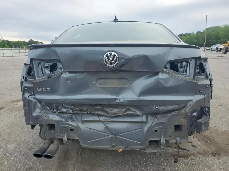 2018 VOLKSWAGEN JETTA   