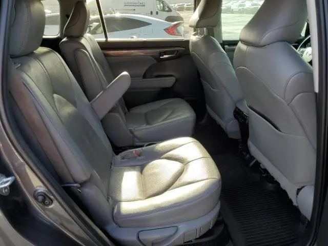 2023 TOYOTA HIGHLANDER HYBRID LIMITED  