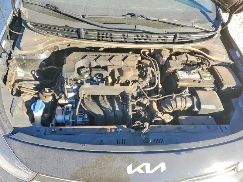 2023 KIA RIO LX  