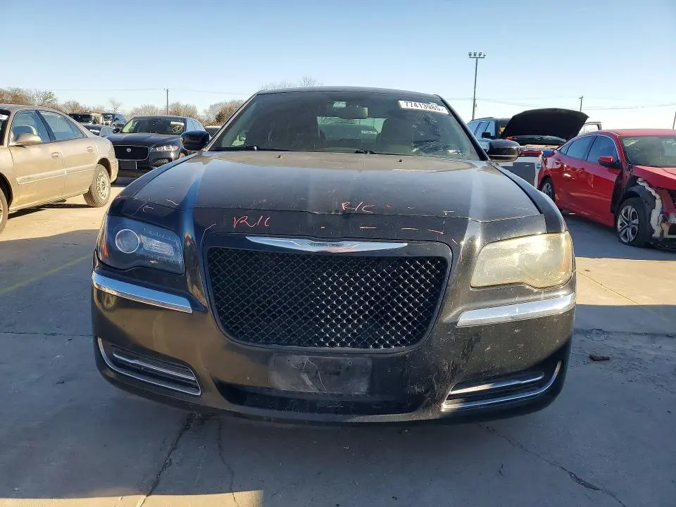 2014 CHRYSLER 300   
