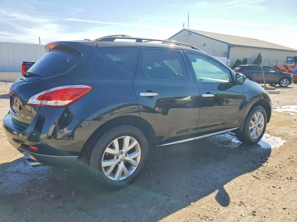 2011 NISSAN MURANO S  
