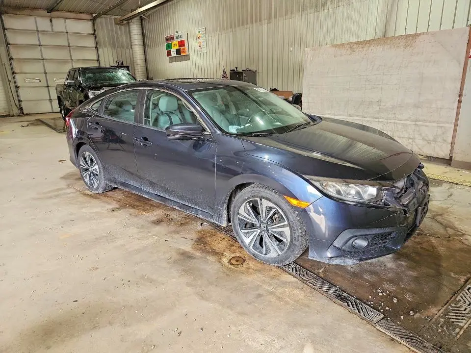 2018 HONDA CIVIC EX  